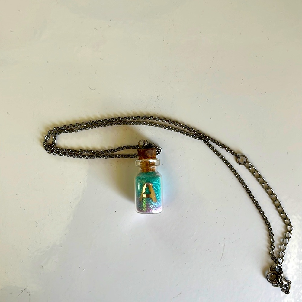 Glitter jar necklace